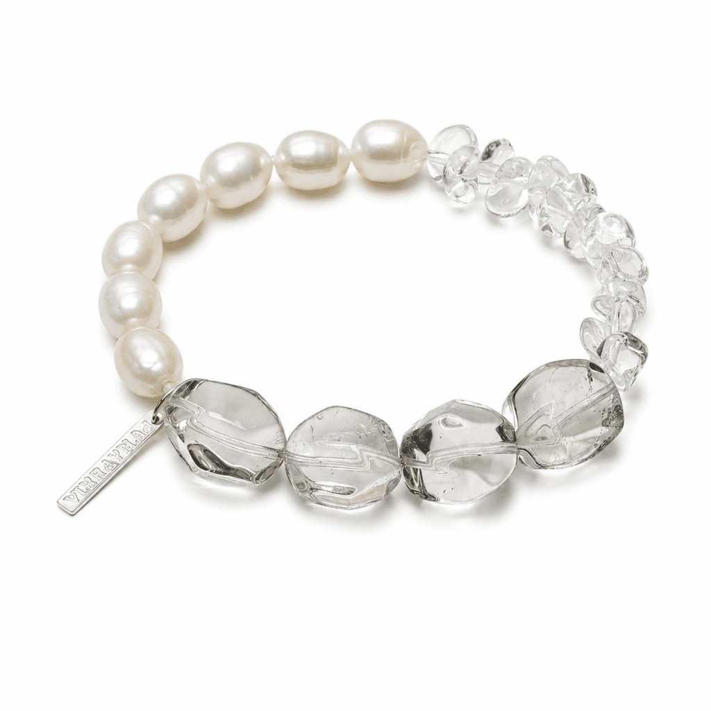 Verdant Embrace Pearl Bracelet